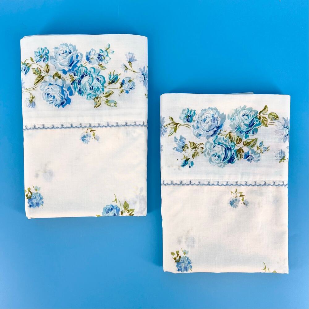70s Cottagecore Floral King Size Pillowcases 1970s Vintage Set of 2 JC Penney